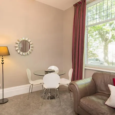 Albany House By Serviced * Harrogate