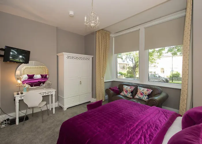 Albany House By Serviced Apartment *