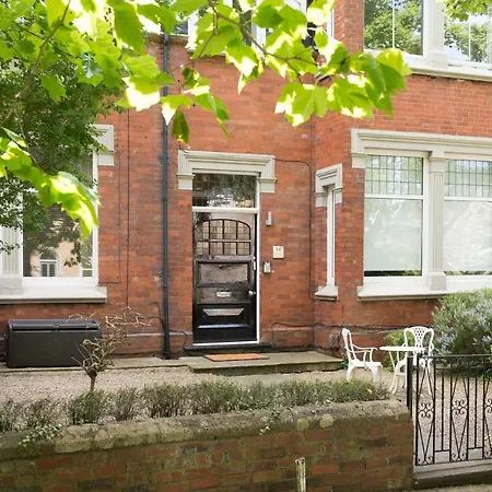 Albany House By Serviced